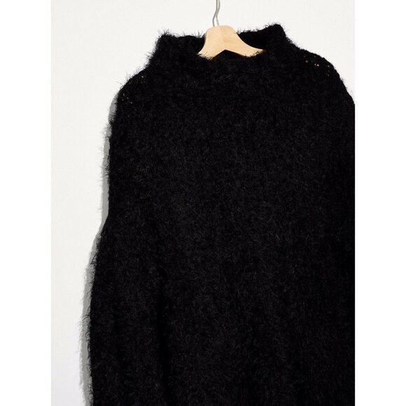 NWT FREE PEOPLE OASIS TUNIC OVERSIZED PULLOVER TURTLENECK SWEATER BLACK - Picture 4 of 4